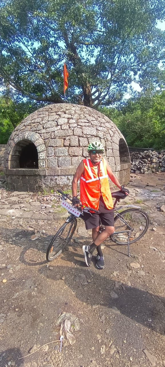 Sunil Khandbahale cycles to Top Bavadi, the historic stepwell of Ahilyadevi Holkar, at Kasara Ghat along the Mumbai–Agra Highway.